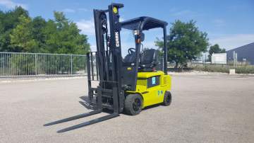 La sécurité et la qualité du matériel de manutention d’occasion.